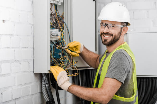 Best Electrical Outlet Repair  in Mcfarland, WI